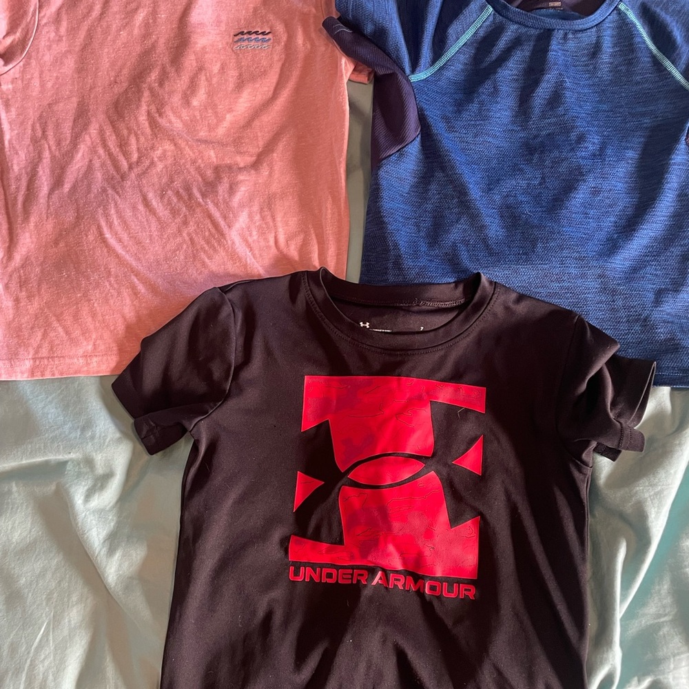 Threads 4 Thought Pink and Blue Short Sleeve Tees